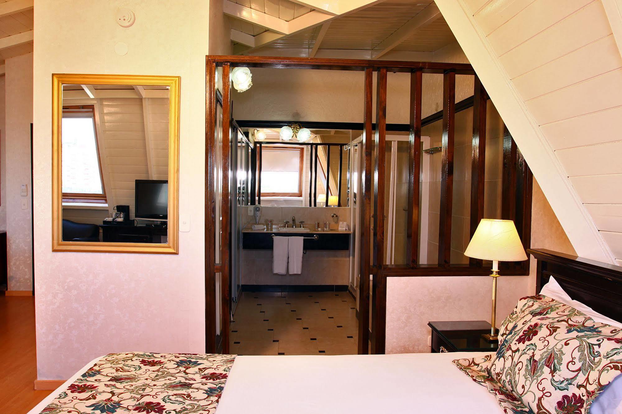 Ramada By Wyndham Buenos Aires Hotell Vicente López Eksteriør bilde
