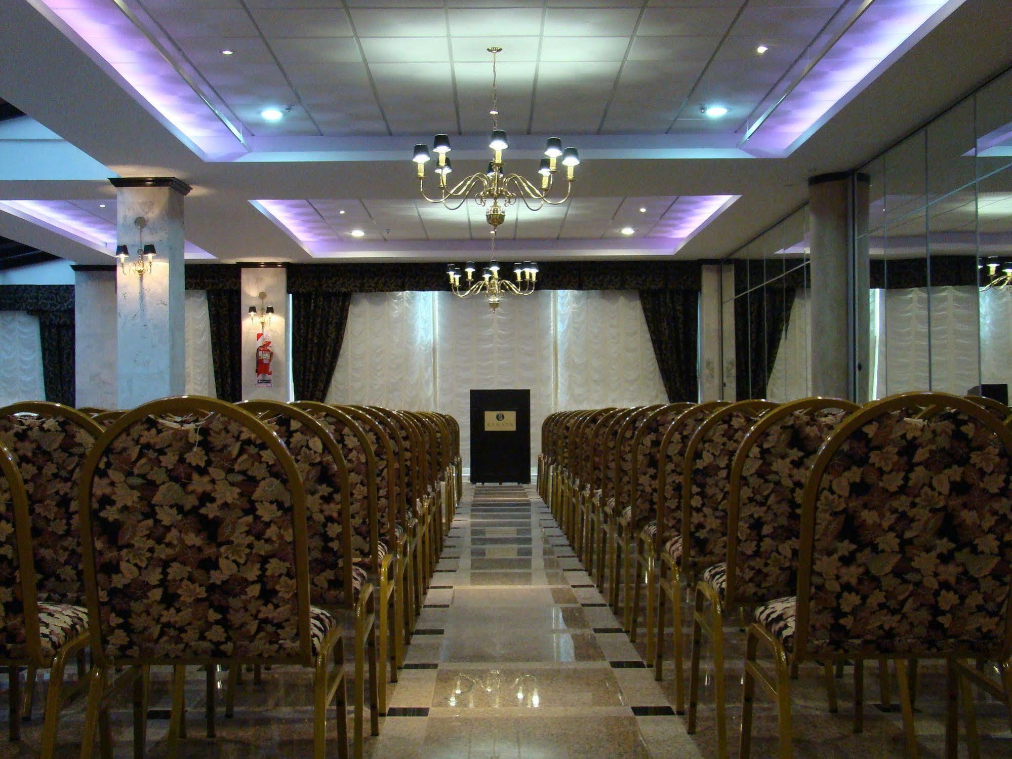 Ramada By Wyndham Buenos Aires Hotell Vicente López Eksteriør bilde